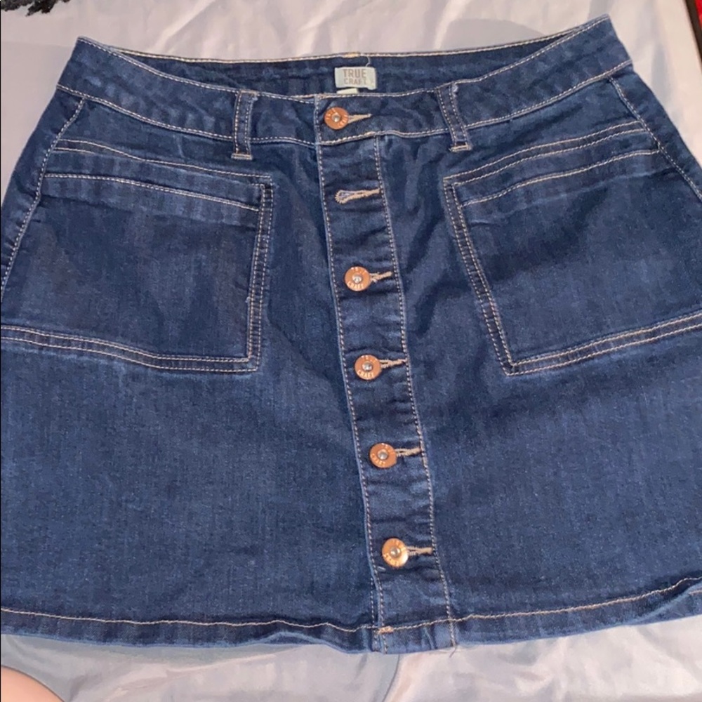 True craft blue jean skirt